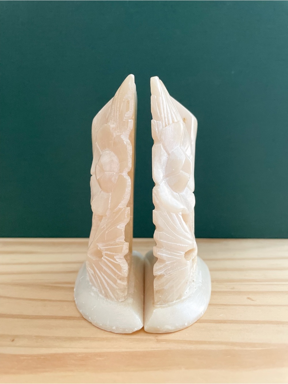 Vintage Chinese Hand-Carved White Soapstone Bud Vases - Mirrored Pair - Picture 10 of 16